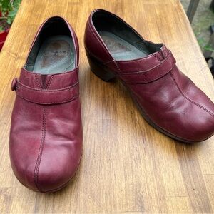 Dansko Dark Red Leather Clogs - Size 9.5/40